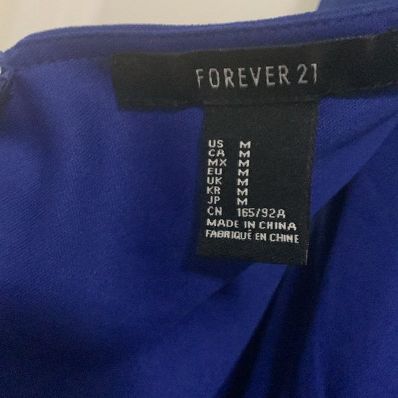 EUC Dress from Forecver 21. Measurements in photos. - Picture 3 of 9